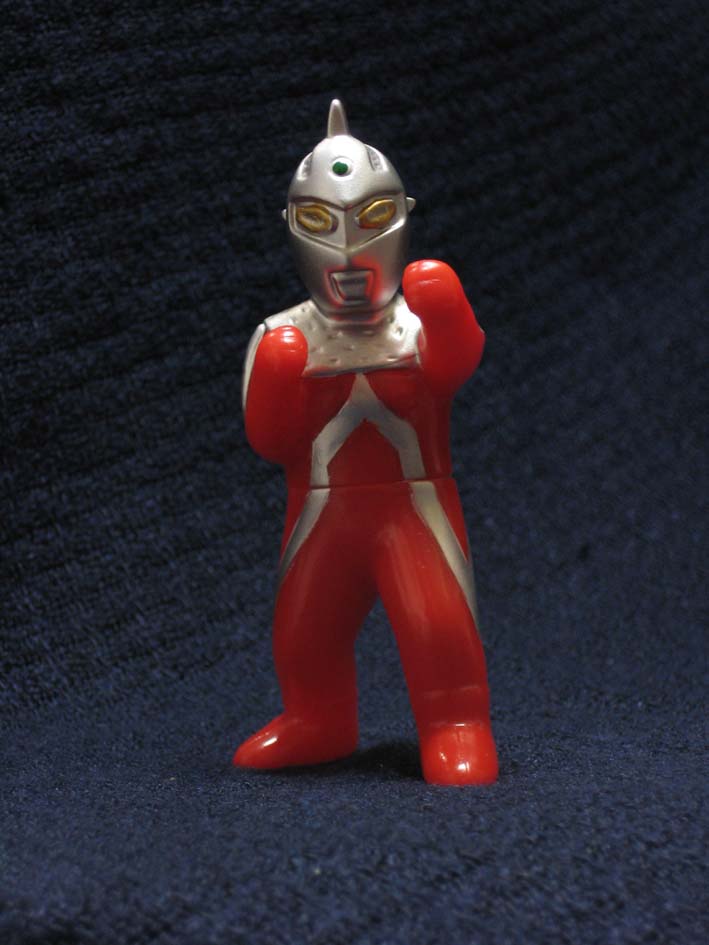 BILBAKO ULTRA SEVEN Fighting Pose